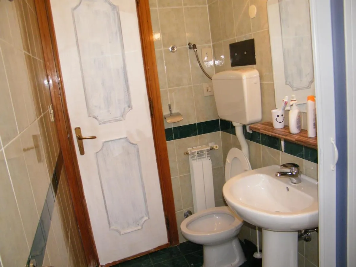 Miramare Mondello Otel Palermo 0*,  İtalya